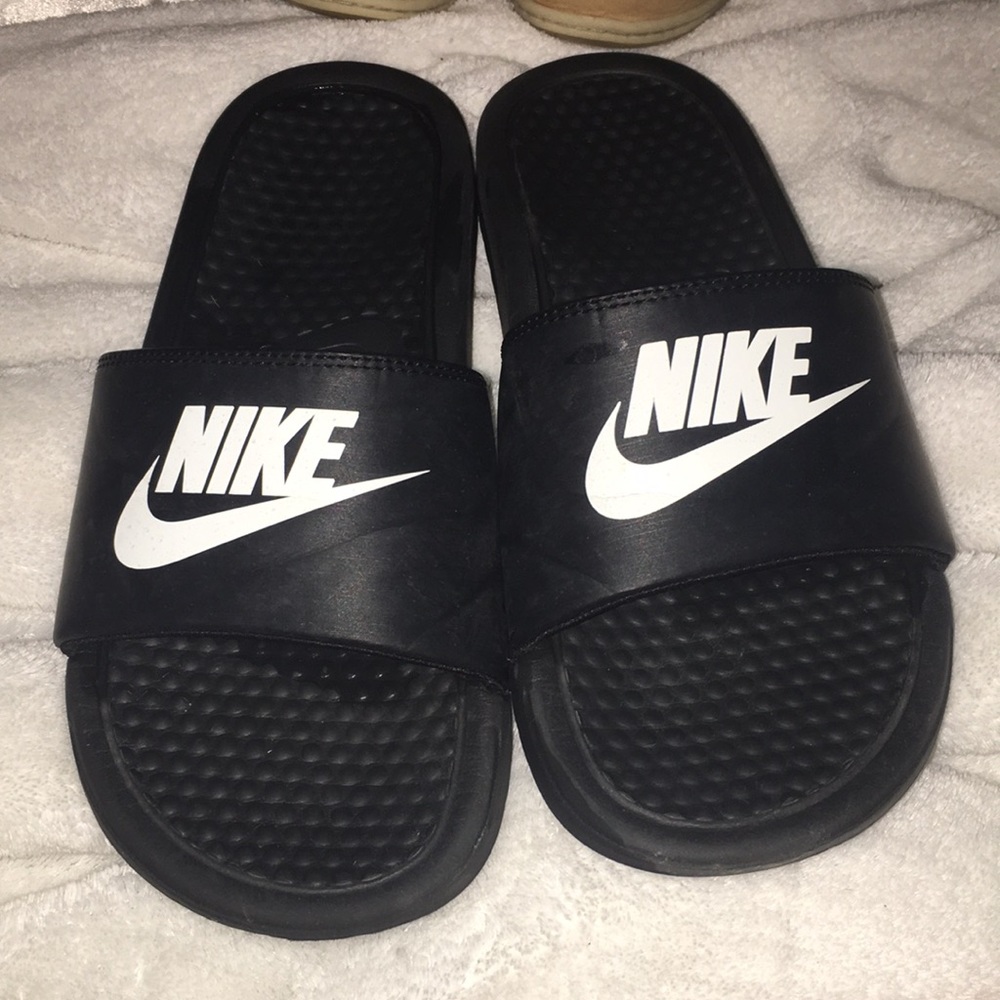 nike slides